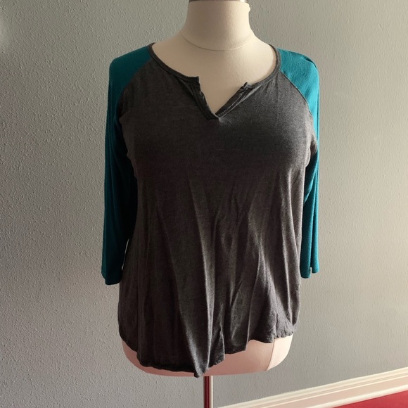 Two-tone Torrid top